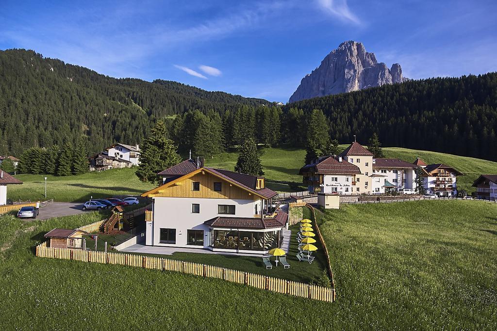 Residence La Selva エクステリア 写真